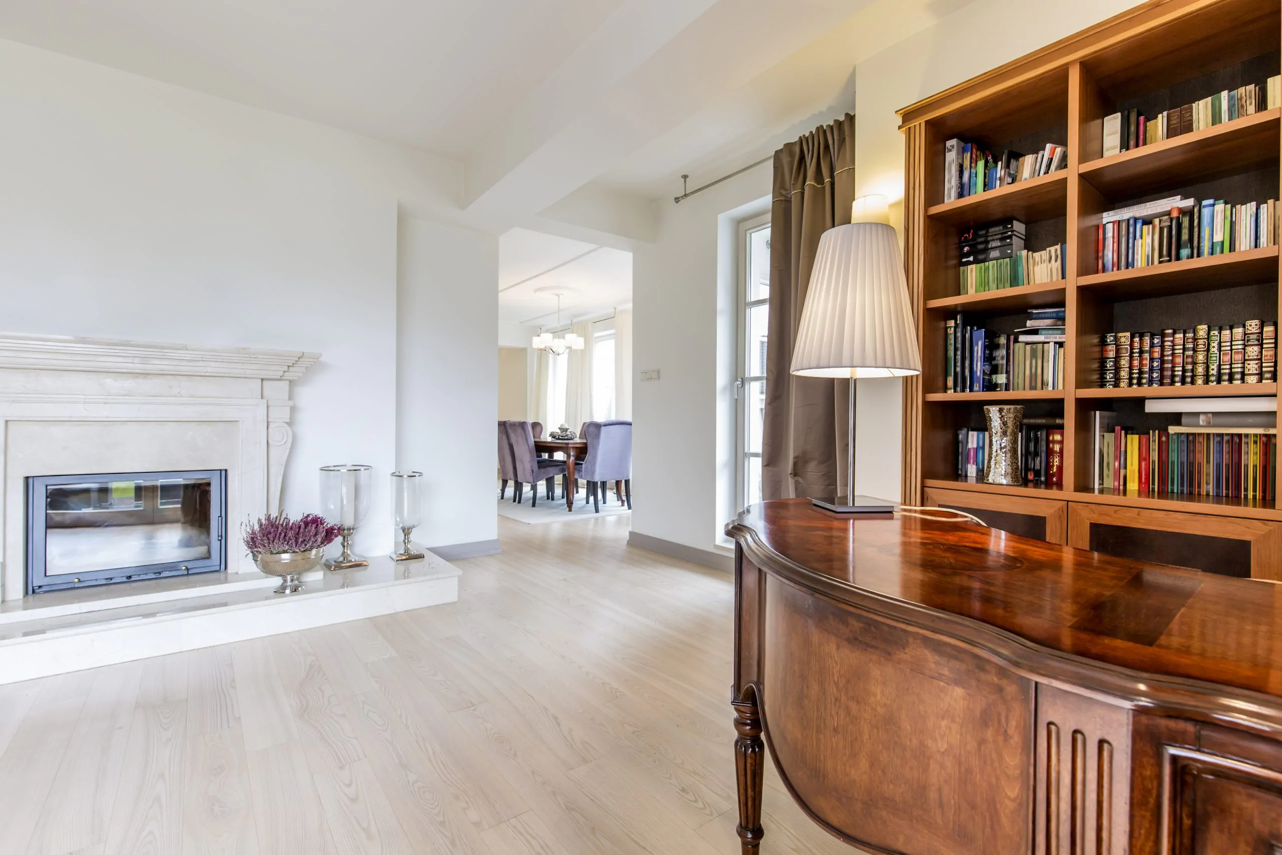 elegant office with hardwood desk and bookcase P855775 scaled 1 inlegal.com.co